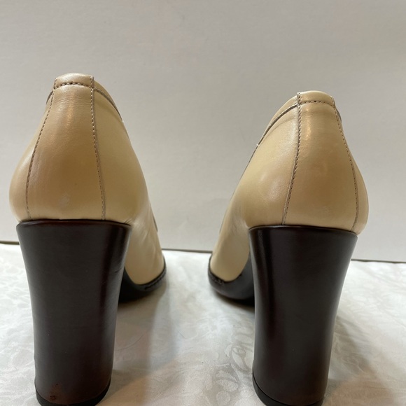 Dries Van Noten vintage acru lthr 4” chunky heel - Picture 2 of 6